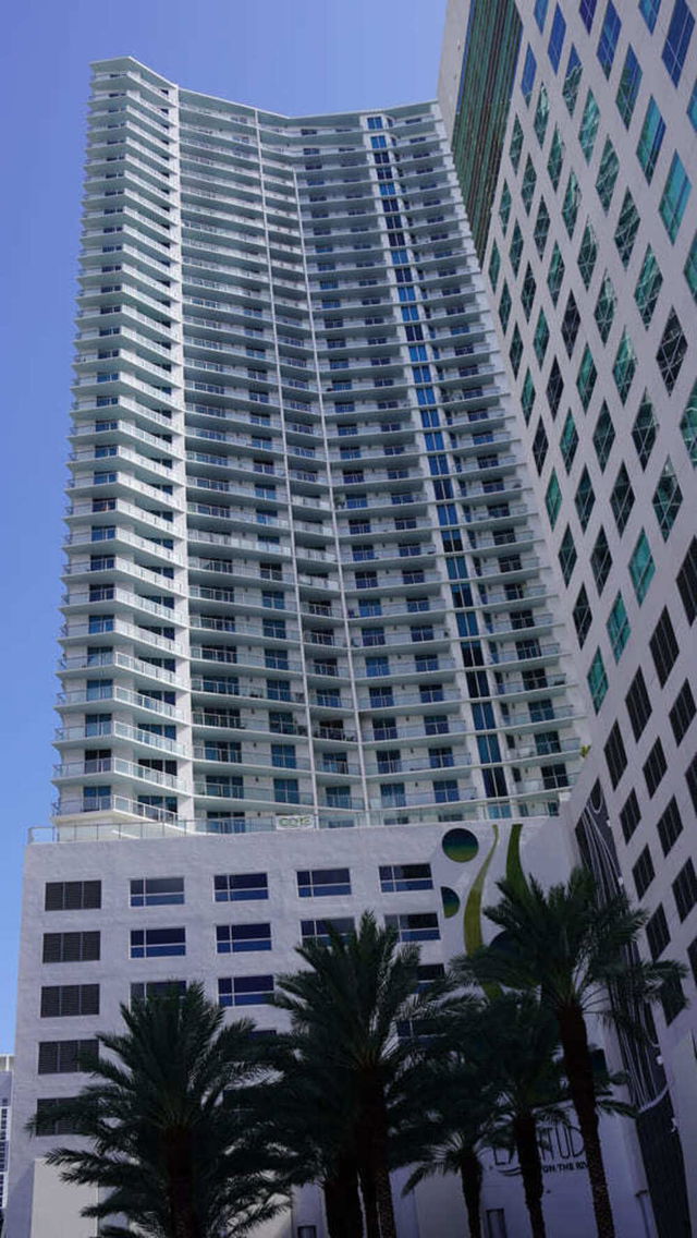 Latitude on the River  photo 2